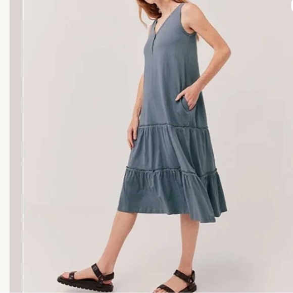 Pact Relaxed Slub Patio Dress Organic cotton blue dusk Sleeveless Tiered Pockets - Picture 1 of 8